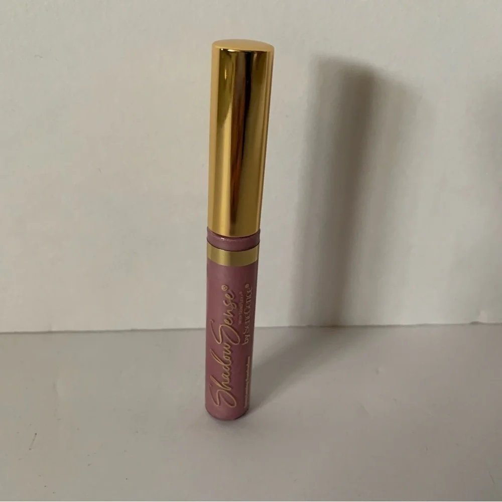 LipSense enhance your
